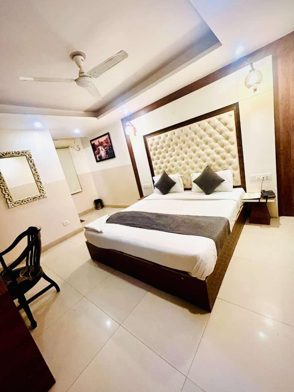 Hotel Airport City New Delhi Luaran gambar