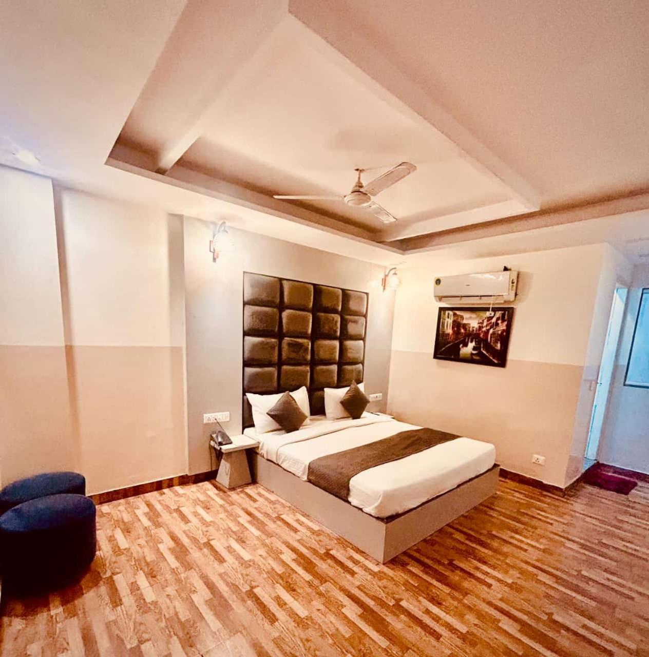 Hotel Airport City New Delhi Luaran gambar