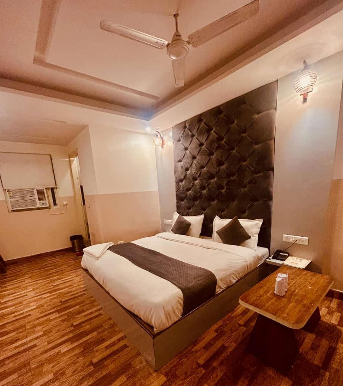 Hotel Airport City New Delhi Luaran gambar